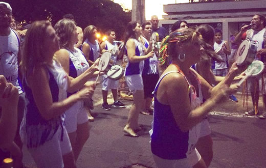 Bloco Timelo abre o carnaval de rua de 2015