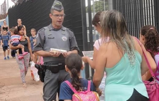 Campanha Volta ? s aulas + segura dá início ?  ano letivo