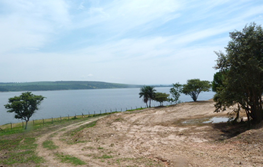 Asfalto no Rio Bonito pode ser custeado pelo Executivo