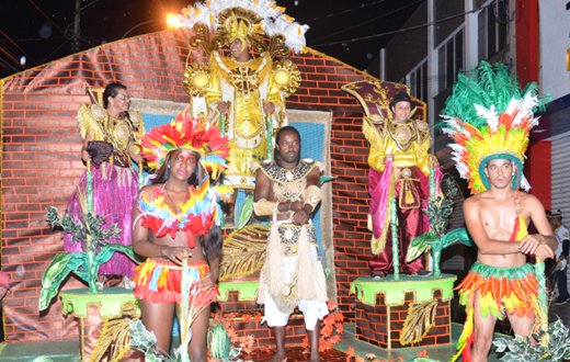 Acadêmicos do Império sagra-se campeã do carnaval 2015