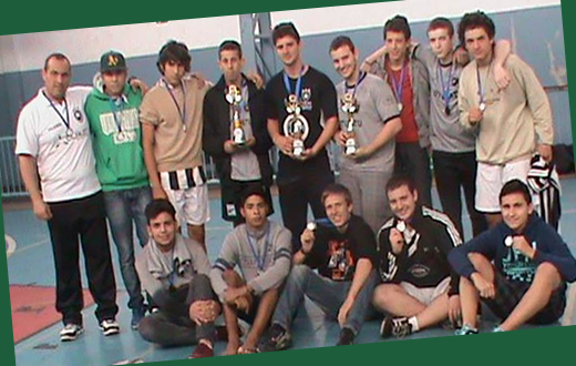 Voleibol seleciona atletas para nascidos entre 1996 e 1999