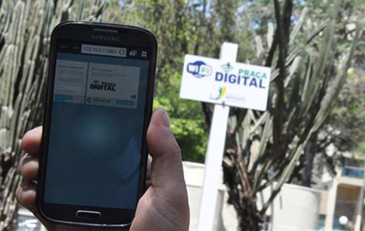 Praça Digital já beneficia 9,5 mil usuários em Botucatu