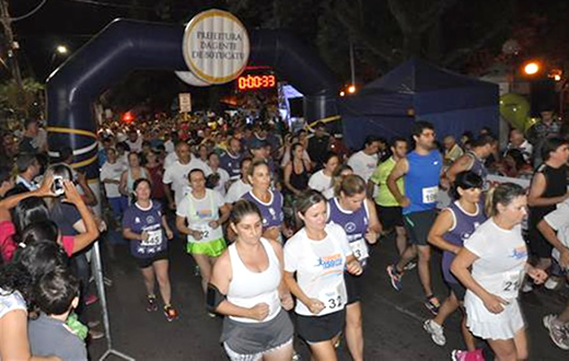 160 Anos Luz abre circuito de corridas de rua 2015