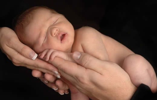 Homens também podem ter direito ao salário-maternidade
