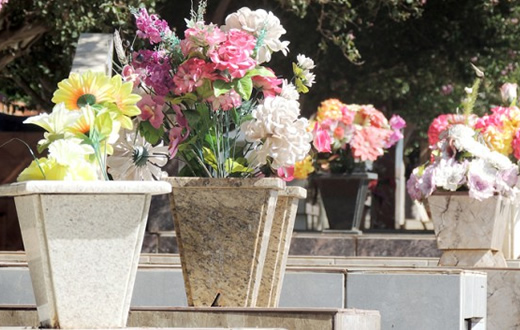 São Manuel assina contrato de concessão de cemitérios