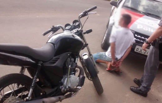 PM prende em flagrante rapaz acusado de furtar moto