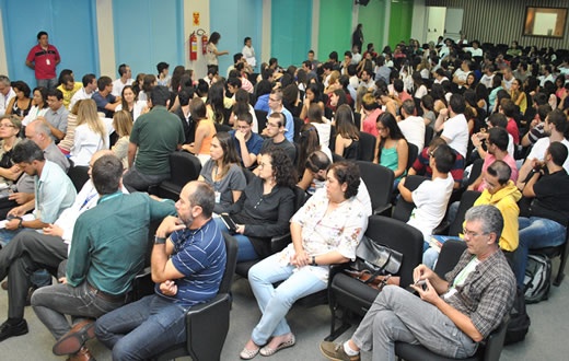 Congregação da FMB apura excesso em trote