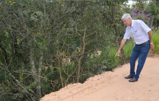 Vereador pede melhorias na estrada do Faxinal