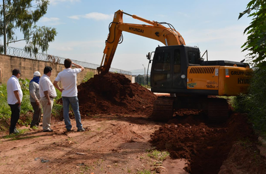 Obras inicia construção de galerias no Real Park