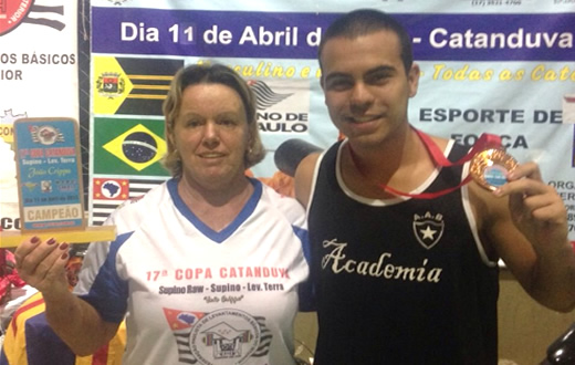 Atletas da AAB se destacam em Campeonato de Supino