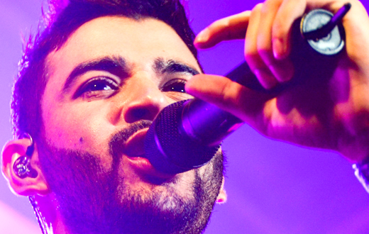 Gusttavo Lima atrai uma multidão ?  Praça da Catedral