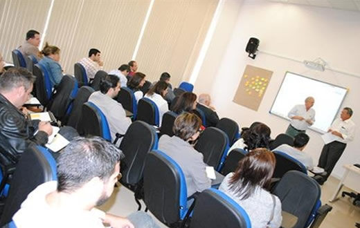 Parque Tecnológico recebe empresários