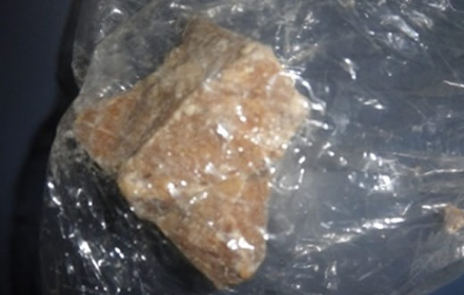 PM de Areiópolis apreende pedra bruta de crack