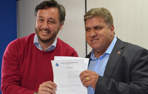 Secretário de Estado renova parceria com Botucatu