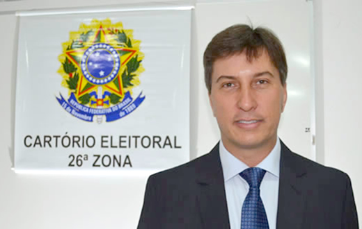 Cartório eleitoral explana sobre criação de partidos