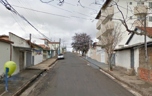 Marginais limpam residência na Vila Santana