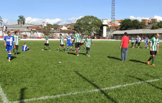 Varzeano séries A e B começam neste domingo
