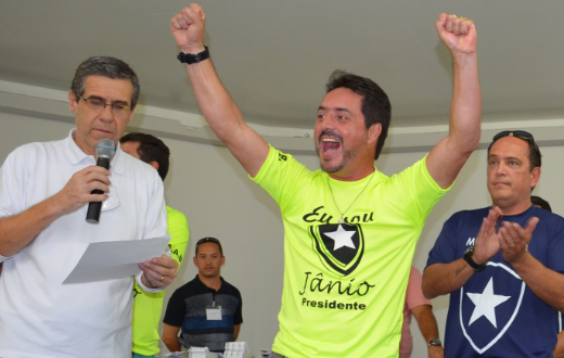 Jânio Gonçalves é reeleito presidente da AAB