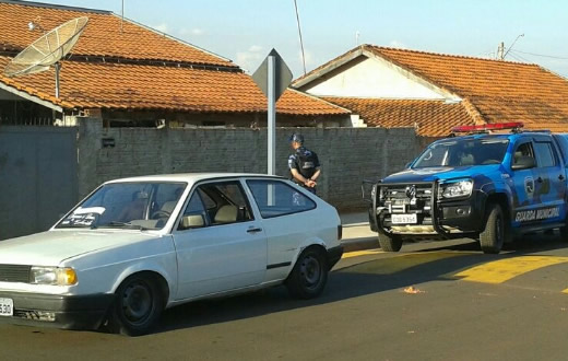 GPA apreende adolescente  conduzindo veículo