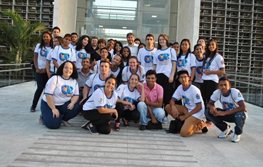 Jovens de Botucatu  visitam o Palácio dos Bandeirantes