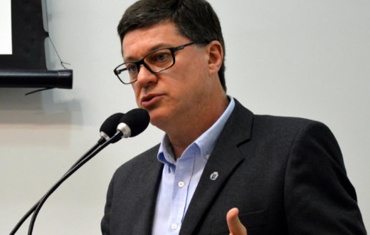 Pagani visa Botucatu como Região Administrativa de SP