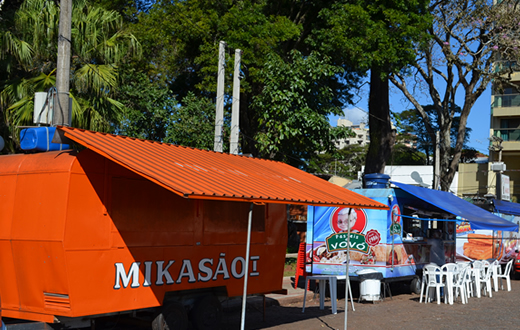 Justiça tira todos trailers das praças públicas