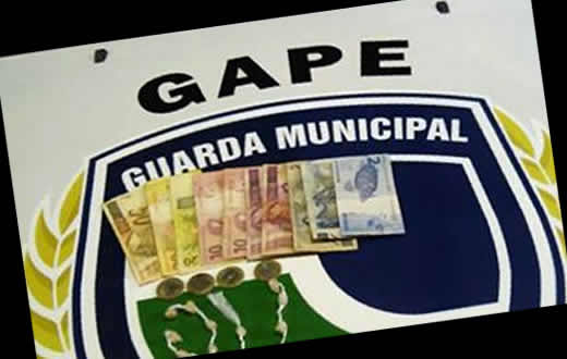Gape da GCM realiza flagrante de tráfico de drogas