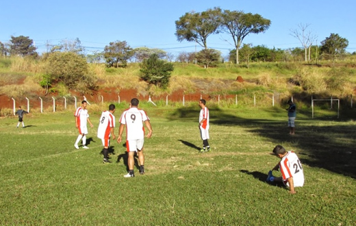 Lageado sedia domingo três partidas do varzeano