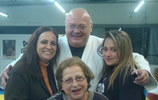 Argeu completa 30 anos de faixa preta no judô