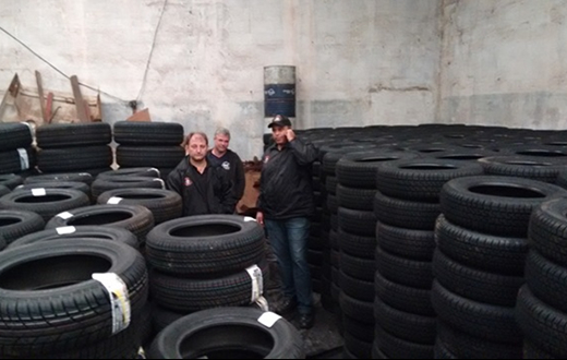 Carga de pneus avaliada em R$ 500 mil é apreendida