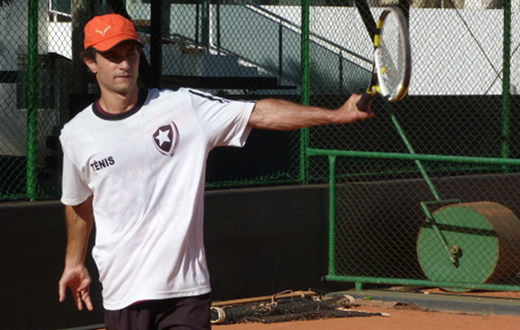 Tênis da AAB se posiciona entre os melhores do estado