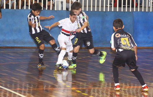 Futsal da AAB joga o Paulista Estadual Menores