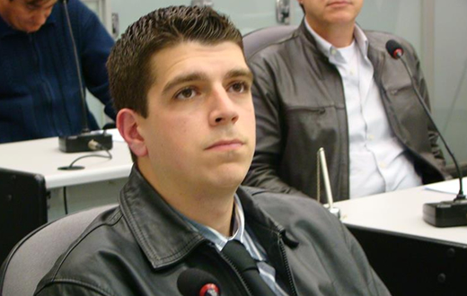 Vereador busca espaço para se candidatar a prefeito