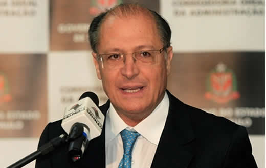 Queda de arrecadação complica a situação dos estados Queda de arrecadação complica a situação dos estados