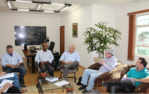 Boituva quer agilizar implantação de apartamentos da CDHU Boituva quer agilizar implantação de apartamentos da CDHU