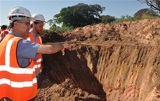 Obras de esgoto sanitário avançam no Rio Bonito