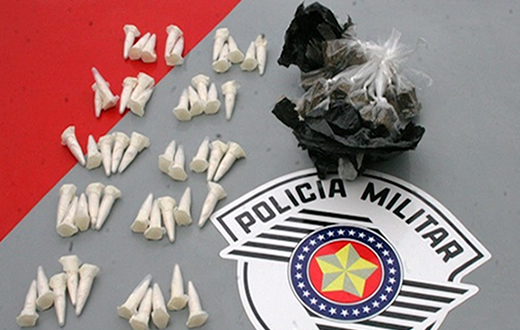 PM apreende cocaína e maconha no Jardim Cedro