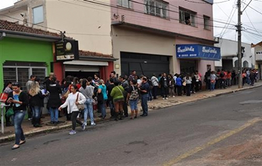 Seletiva de emprego tem 1070 inscritos para 22 vagas