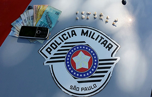 Equipe Alfa da PM realiza flagrante de tráfico