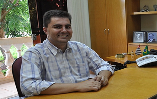 Macatuba busca moradias junto a Secretaria Estadual de Habitação Macatuba busca moradias junto a Secretaria Estadual de Habitação