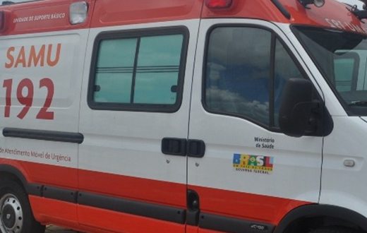 Garoto de 7 anos é agredido com  paulada na cabeça