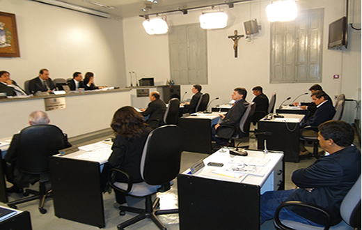 Câmara aprova parecer do TCE sobre contas do Executivo