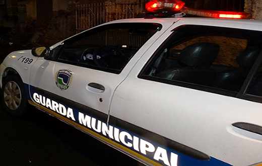 GCM prende cidadão com faca  ameaçando ex-esposa