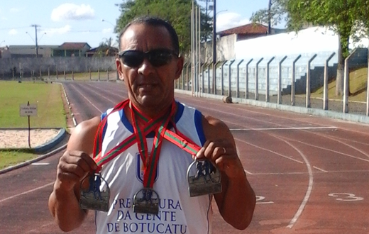 Máster de Botucatu conquista três medalhas em Atibaia