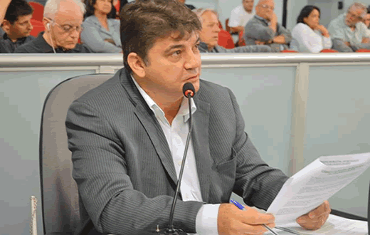 Projeto de venda de imóvel  público é adiado por 30 sessões