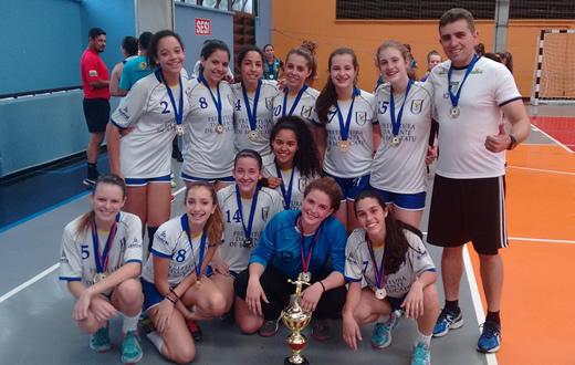 Handebol botucatuense consegue várias vitórias