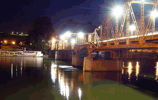 Vereadores de Barra Bonita pedem isenção da taxa de iluminação