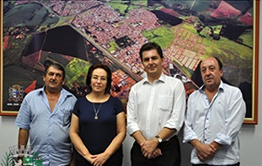 Reunião de prefeitos em Macatuba debate saídas para a crise nos municípios