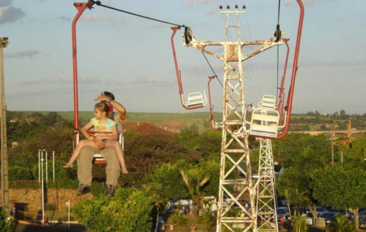 Câmara de Barra Bonita vota concessão do uso do Teleférico