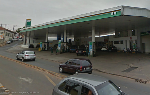 Marginal armado rouba posto de gasolina na madrugada